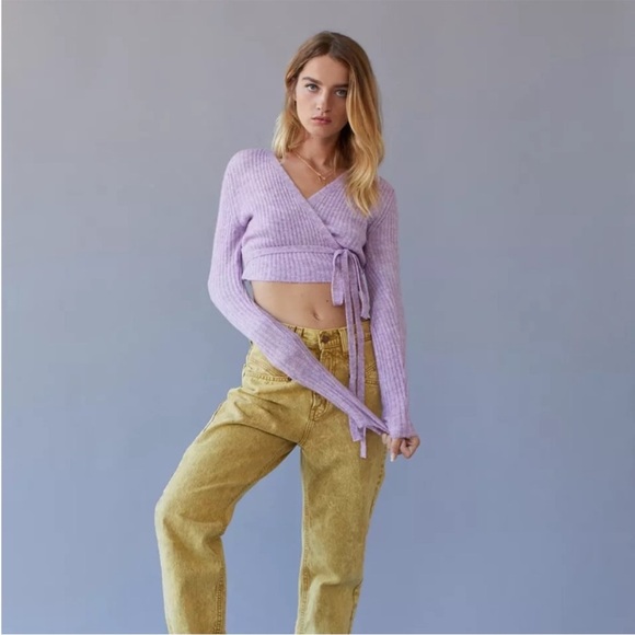 Urban Outfitters Bibi Wrap Sweater Cropped Tie  Adjustable Lilac XS NWT - Picture 1 of 6